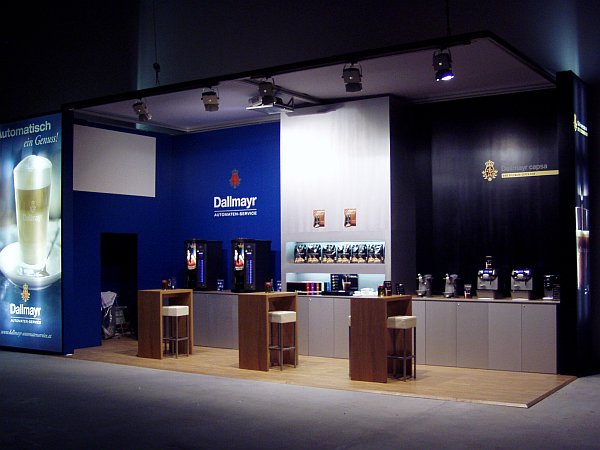 Messestand Dallmayr Juni 2008 mit Leuchtwnden
