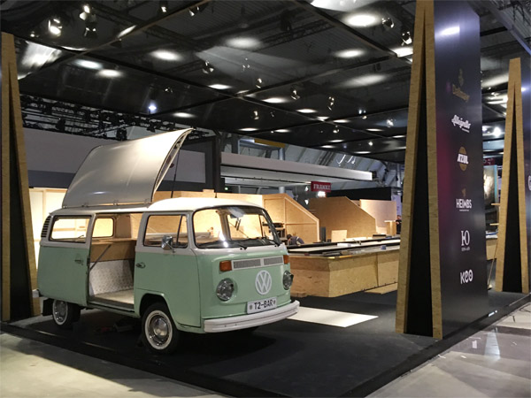 Messestand Loung mit Upcycling Paletten,beln