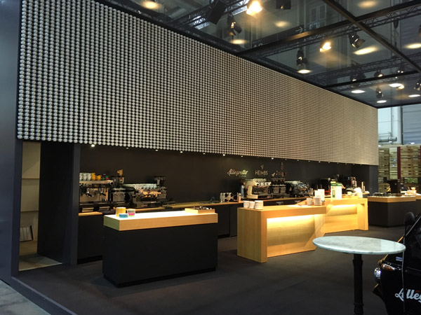 Doppelstockmessestand Dallmayr mit Teehaus ca. 230m