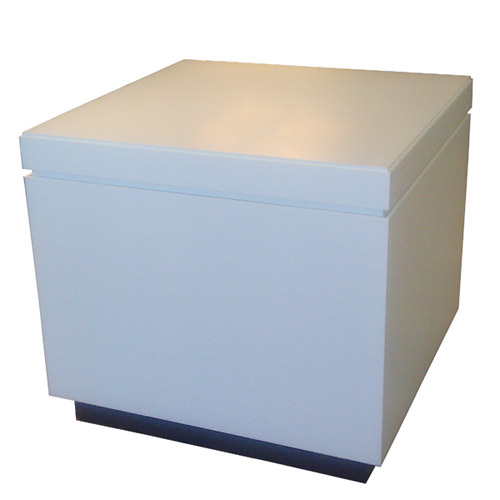 Systemeinrichtung Podest wei lackiert mit Tren